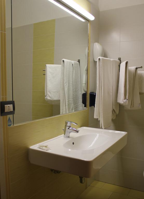 Hotel 106 Sellia Marina Phòng bức ảnh