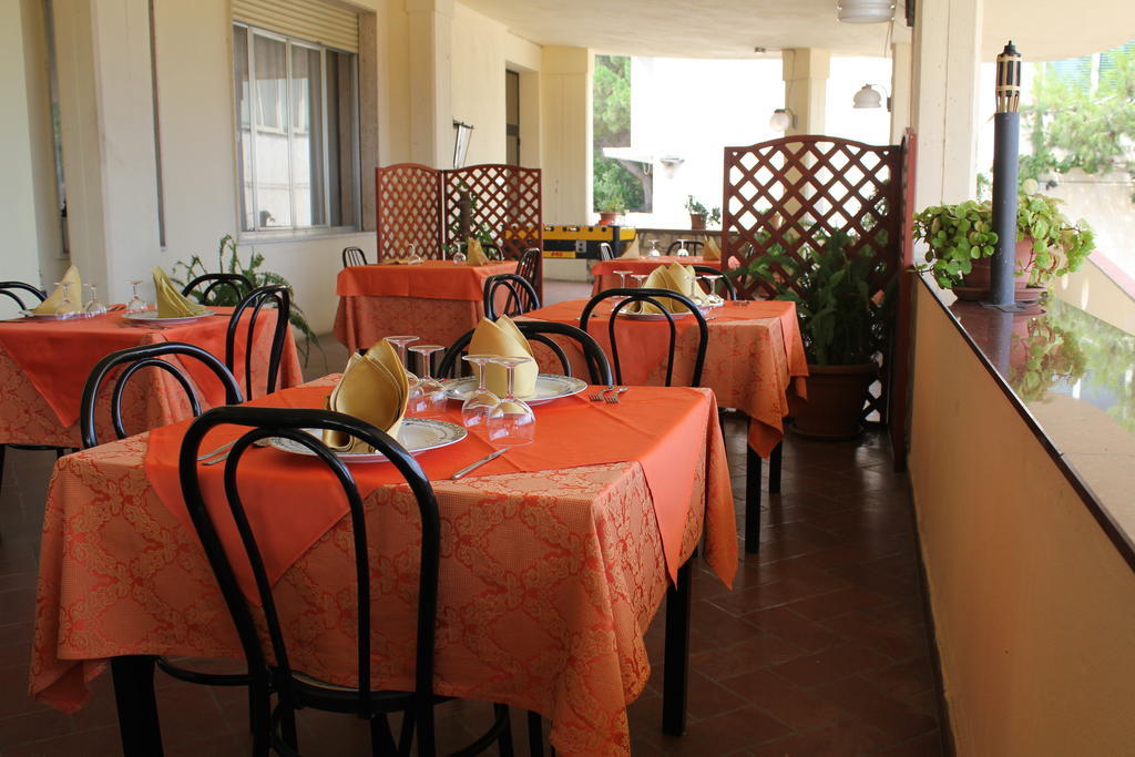 Hotel 106 Sellia Marina Ngoại thất bức ảnh